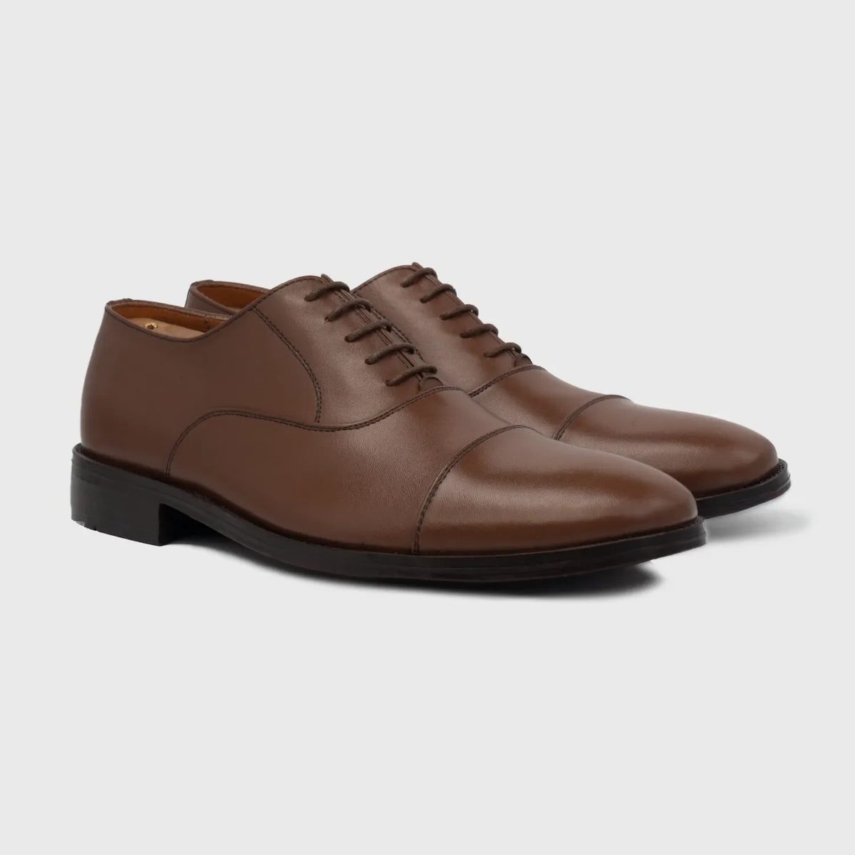 Professor Oxford Коричневый Кожаная обувь для Мужчин For Men in Brown Full-Grain Leather - Вид сбоку | Купить в официальном онлайн-магазине