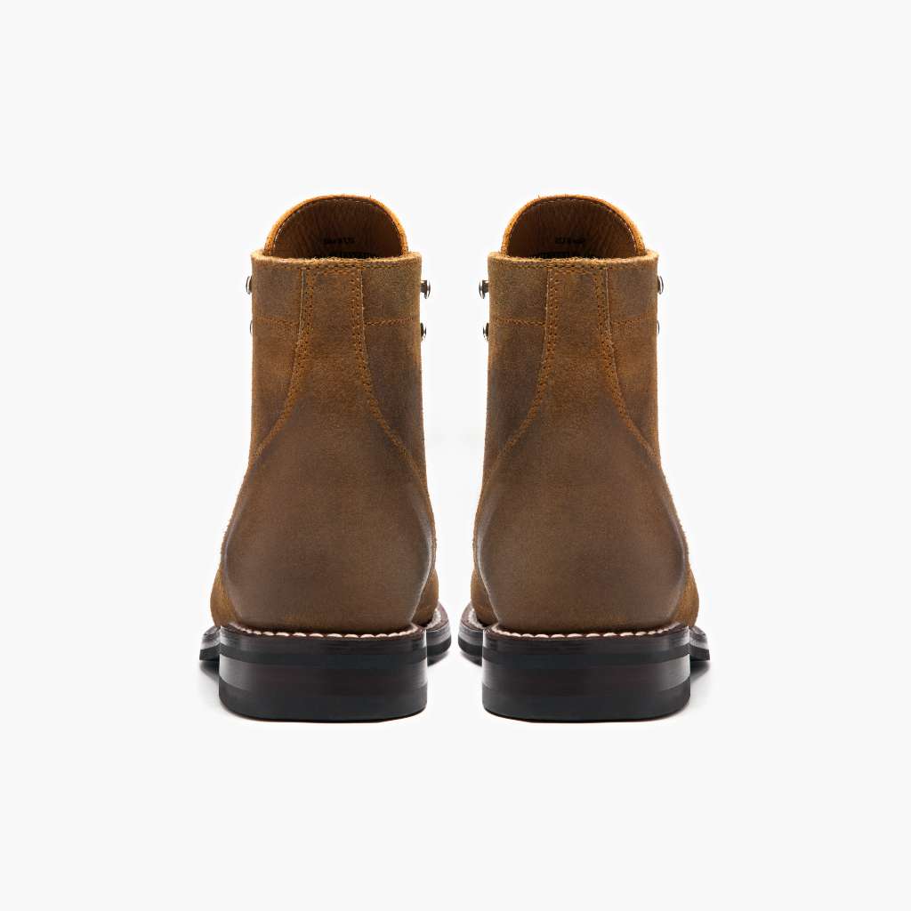 High-Traction Rubber Outsole & Lug Tread Pattern on Captain Safari Кожаные ботинки для Мужчин
