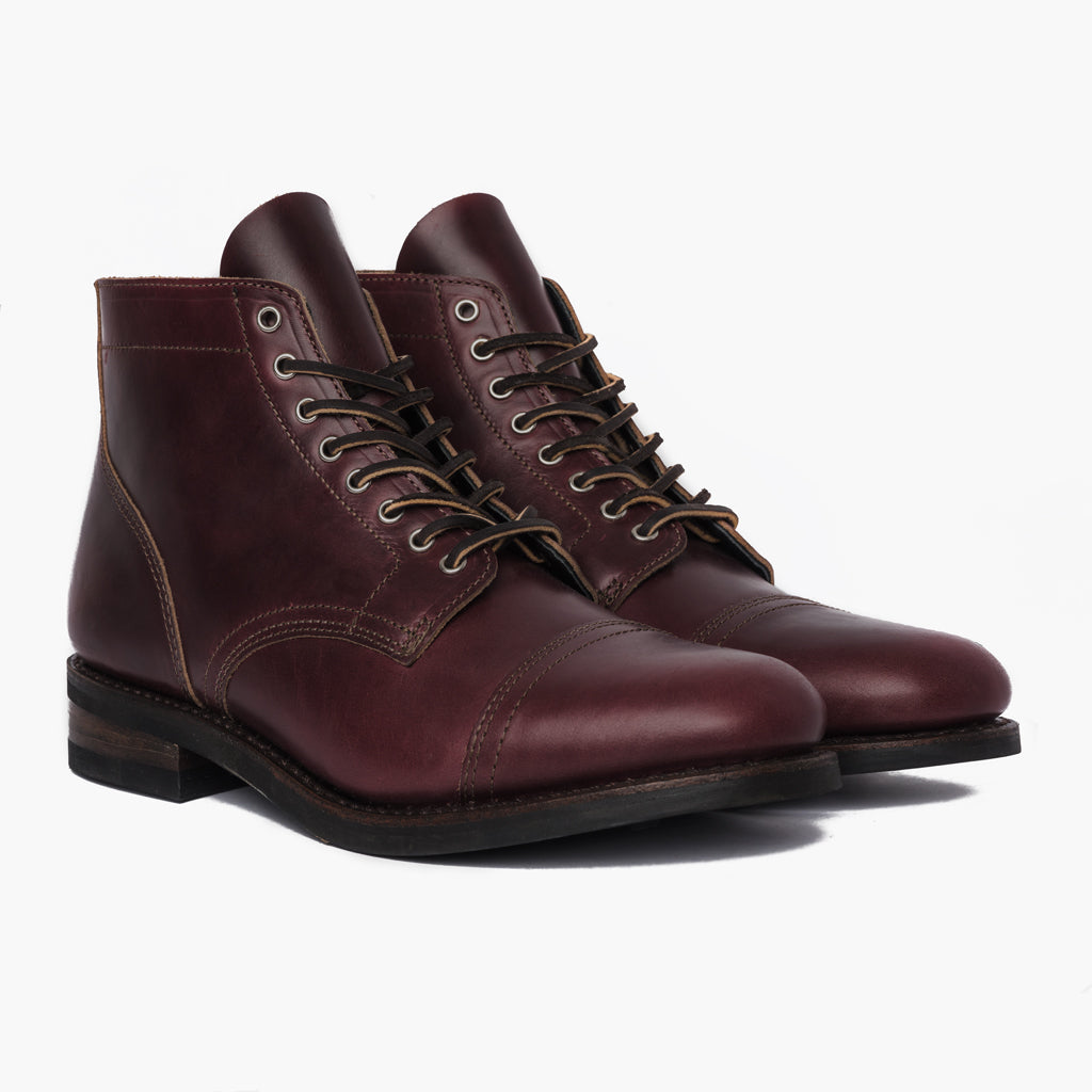 Vanguard Color #8 Кожаные ботинки для Мужчин For Men in Classic Full-Grain Leather - Вид сбоку | Купить в официальном онлайн-магазине