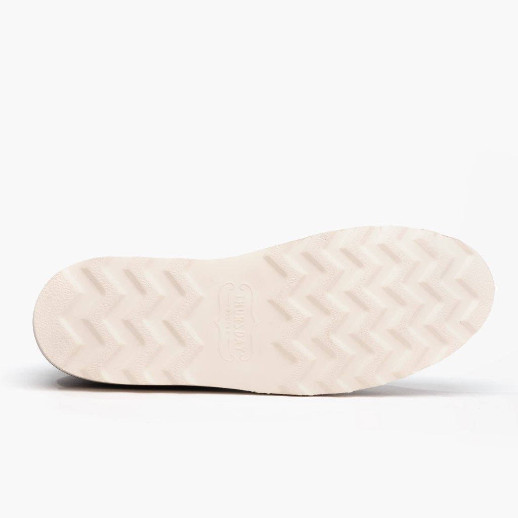 High-Traction Rubber Outsole & Lug Tread Pattern on Diplomat Черный Кожаные ботинки для Женщин
