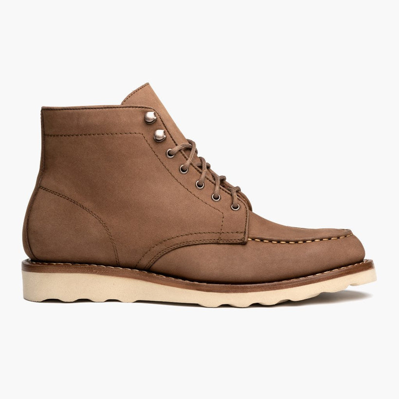 Diplomat Pebble Leather Boots женская