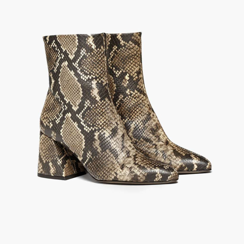 Heartbreaker Snake Print Leather Boots женская