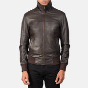 
Air Rolf Mocha Brown Leather Bomber Jacket - Вид сбоку, демонстрирующий эргономичный крой рукава