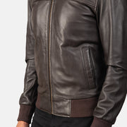 
Вид подкладки Showing Quilted Polyester Lining (Fleece on Collar) & Два функциональных внутренних кармана
