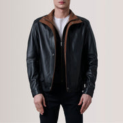 
Alfred Brown Leather Bomber Jacket For Men in Brown Sheepskin Leather - Вид спереди и приталенный силуэт | Купить в официальном онлайн-магазине
