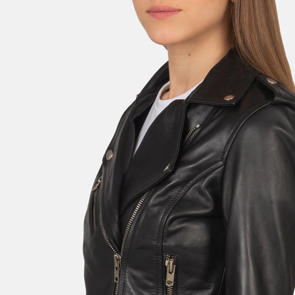 
Вид подкладки Showing Quilted Polyester Lining & Два функциональных внутренних кармана