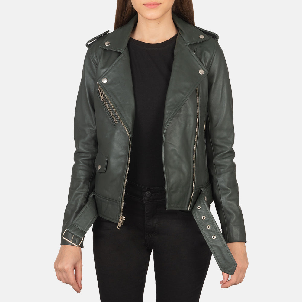 
Alison Оливковый Кожаная куртка-косуха для Женщин in Green Sheepskin Leather - Вид спереди и приталенный силуэт | Купить в официальном онлайн-магазине