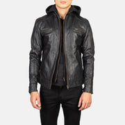 
Hector Черный Hooded Кожаная куртка-косуха для Мужчин in Black Cowhide Leather - Вид спереди и приталенный силуэт | Купить в официальном онлайн-магазине
