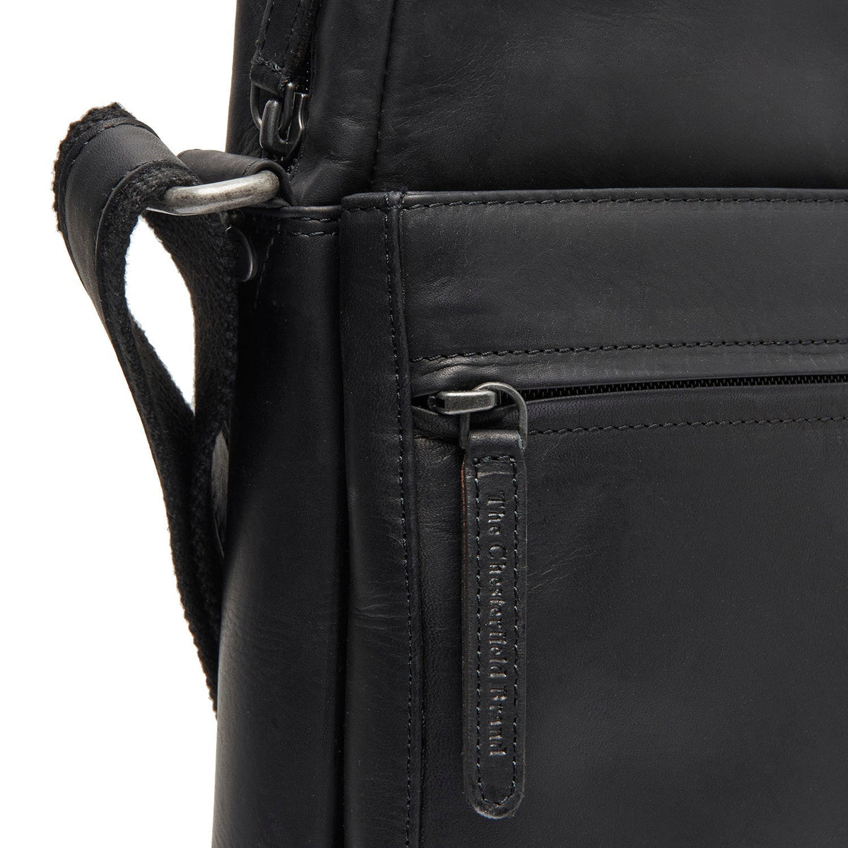 Anzora Full-Grain Leather Crossbody Bag - Боковой профиль с глубиной складок и вместительностью