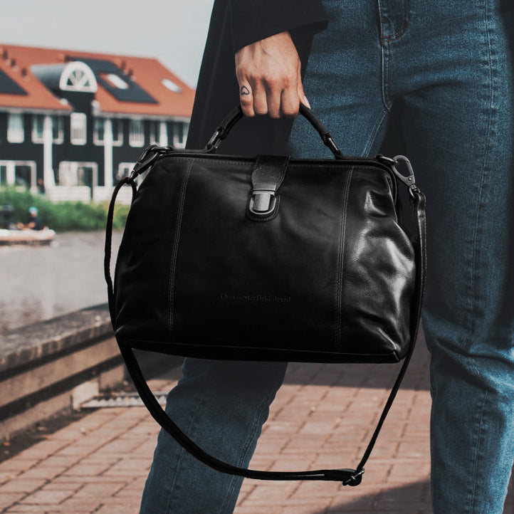 Shaun Full-Grain Leather Handbag женская