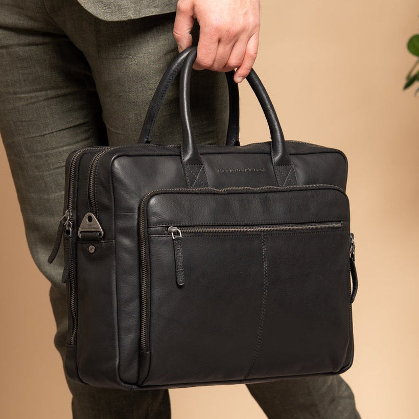Tacama Full-Grain Leather Laptop Bag женская
