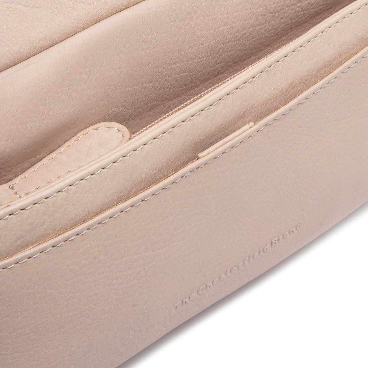Solid Antique Brass Hardware &amp; Heavy-Duty Dual Zipper Detail on Liora Full-Grain Leather Shoulder Bag