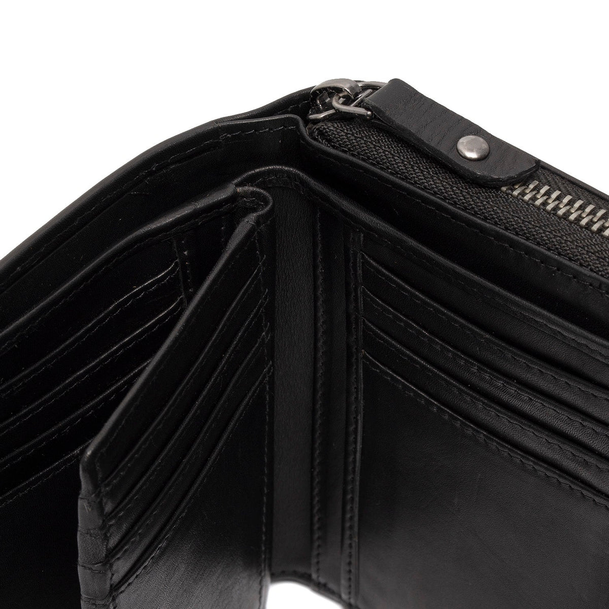 
Вид подкладки Showing Dedicated Padded Laptop Sleeve & Multi-Compartment Organization