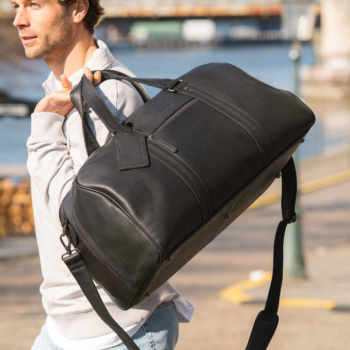 Rivaro Full-Grain Leather Weekender Bag женская