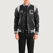 
Liberte California Черный Leather Varsity Кожаная куртка для Мужчин in Black & White Sheepskin Leather - Вид спереди и приталенный силуэт | Купить в официальном онлайн-магазине