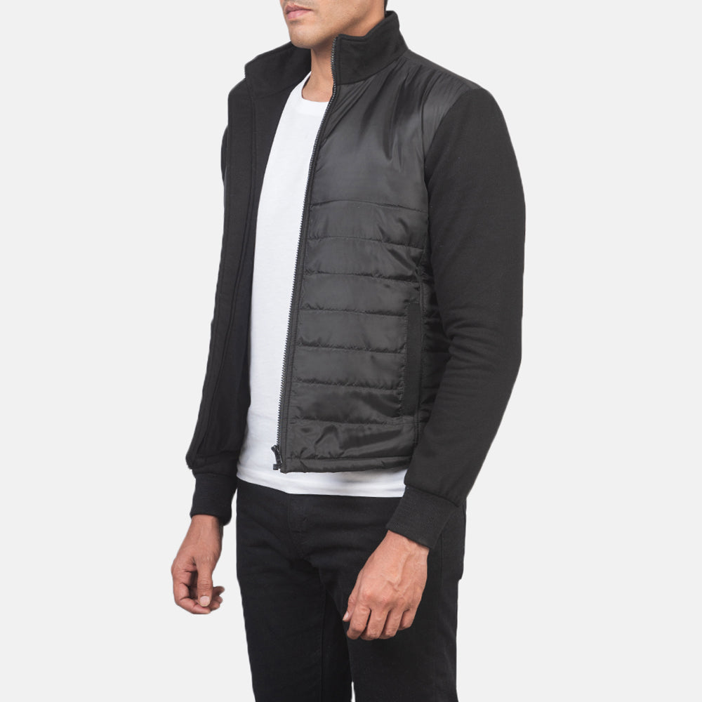 
Black Polyester (Torso) &Amp; Knitted Fabric (Sleeves) Winter Jacket - Вид сзади, подчеркивающий посадку по плечам и ровный край